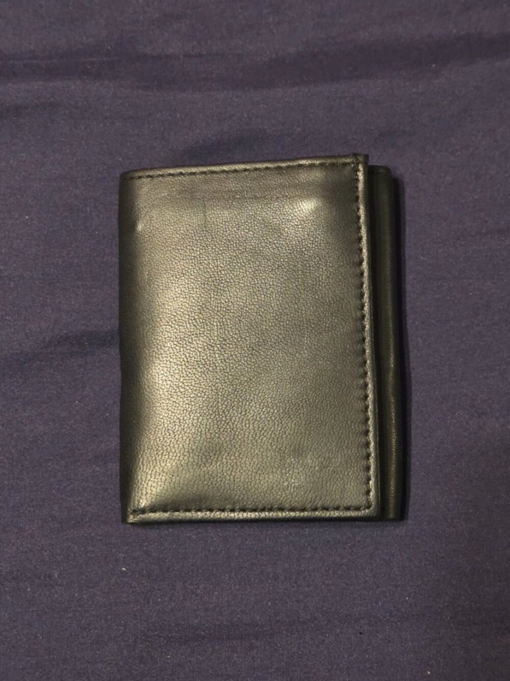 MENS TRI-FOLD LEATHER WALLET